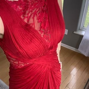 Stunner! This dress is beautifully made